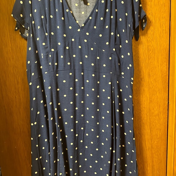 H&M polkadot T-shirt dress - Picture 4 of 5